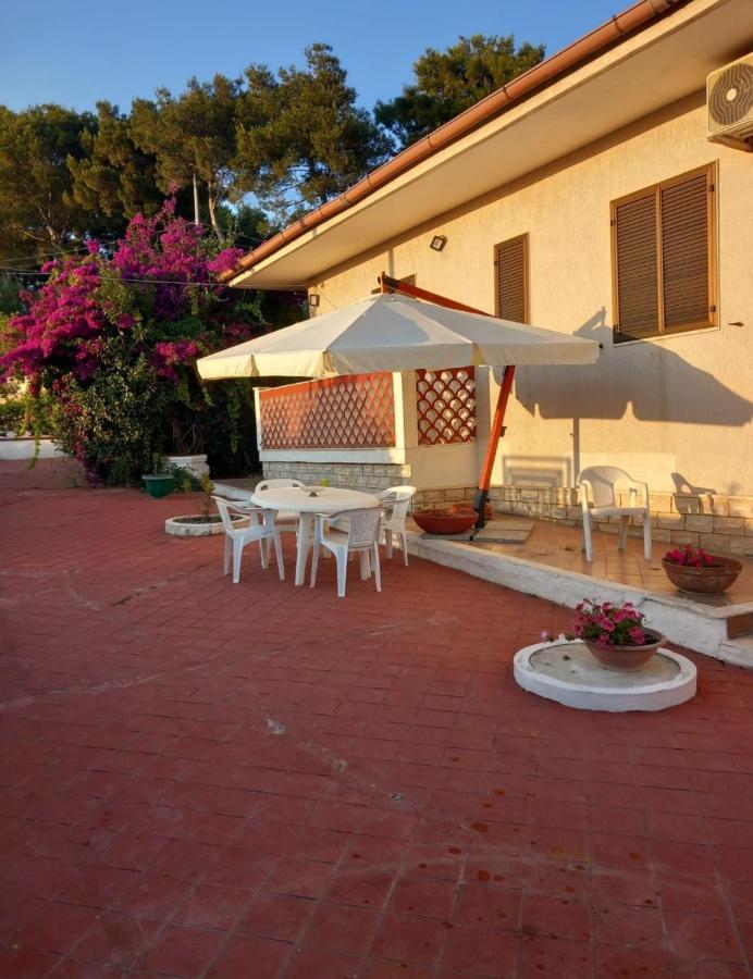 Villa Ada Leporano Luaran gambar