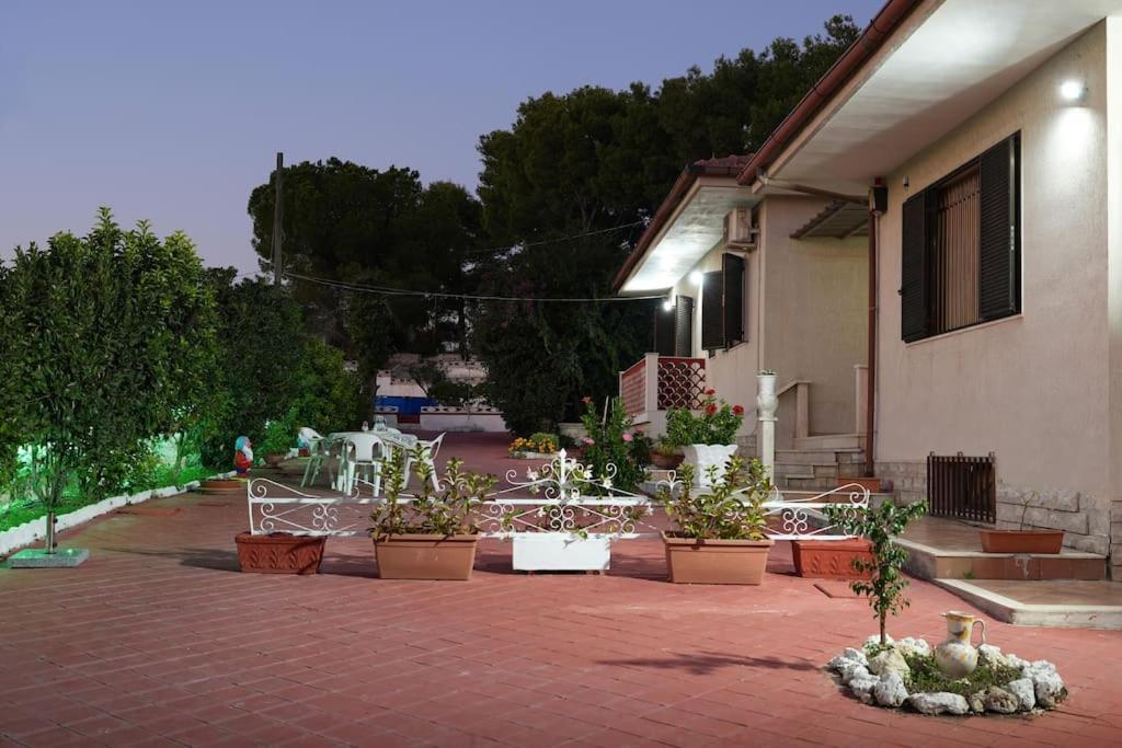 Villa Ada Leporano Luaran gambar
