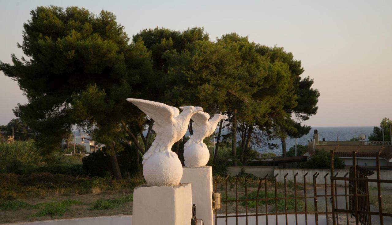 Villa Ada Leporano Luaran gambar