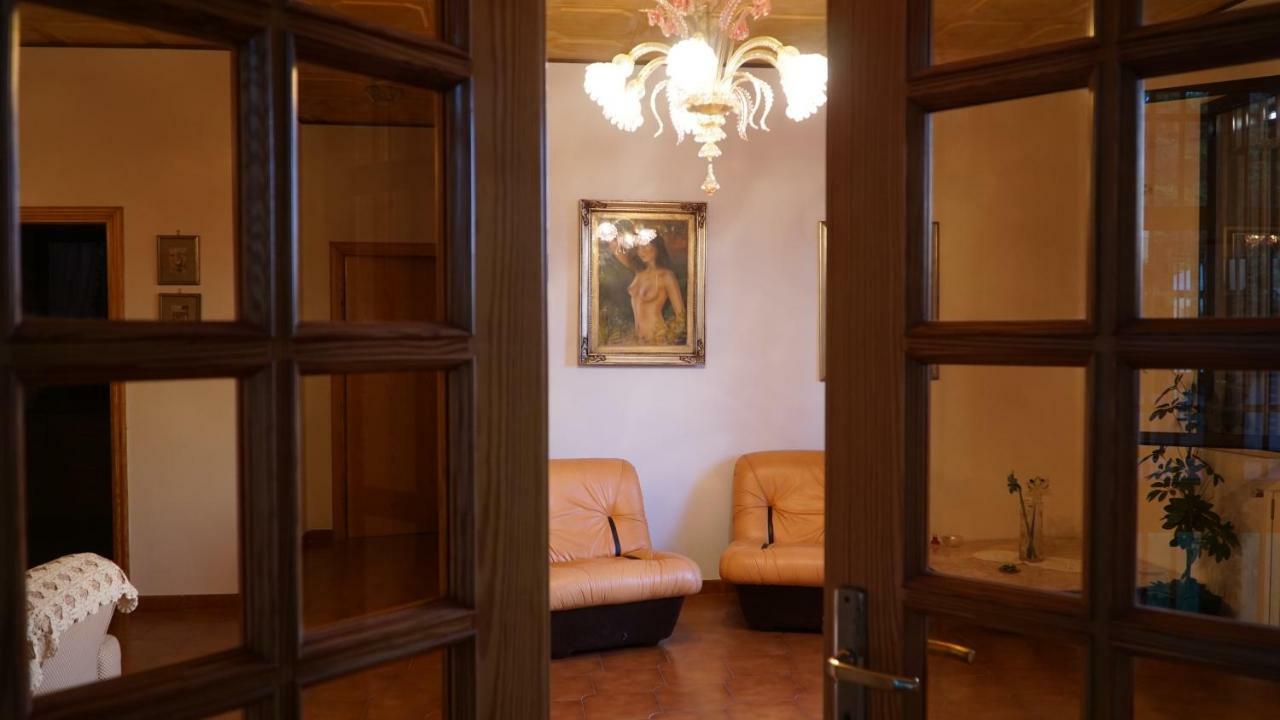 Villa Ada Leporano Luaran gambar